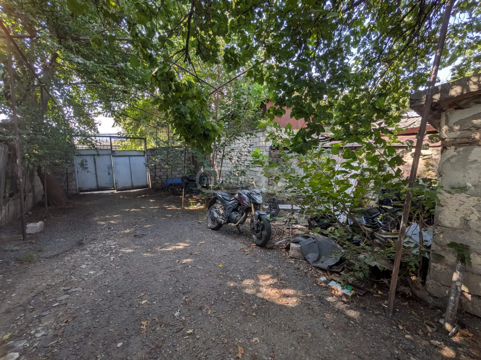 4 Room Private House For Sale view 9