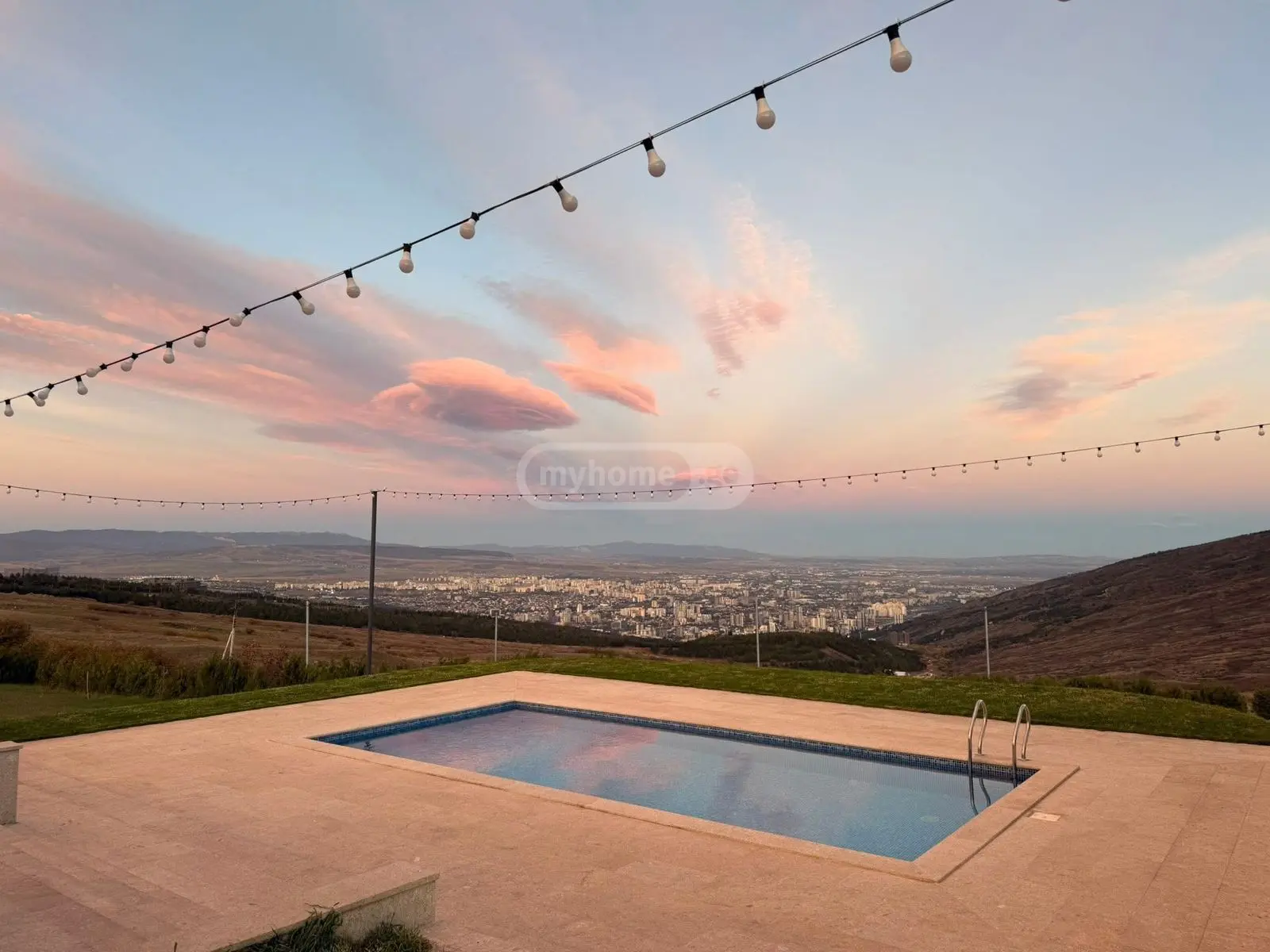 5 Room Private House Daily Rent In Shindisi view 1