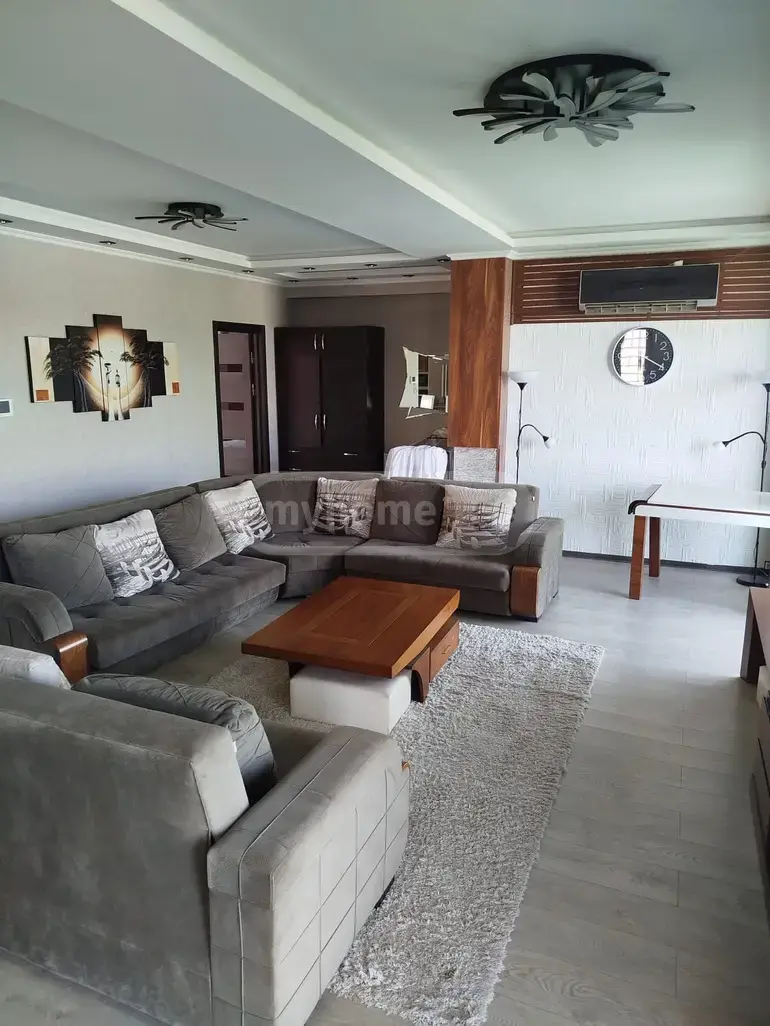 5 Room Country House Daily Rent In Chugureti view 1