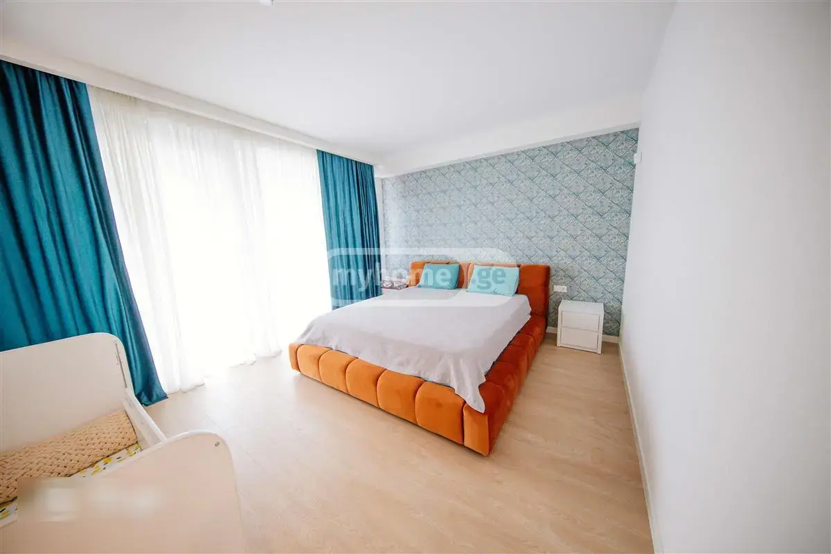 10+ Room Private House For Rent In Saburtalo view 5