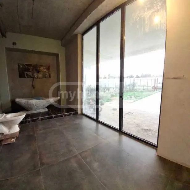 5 Room Private House For Sale view 8