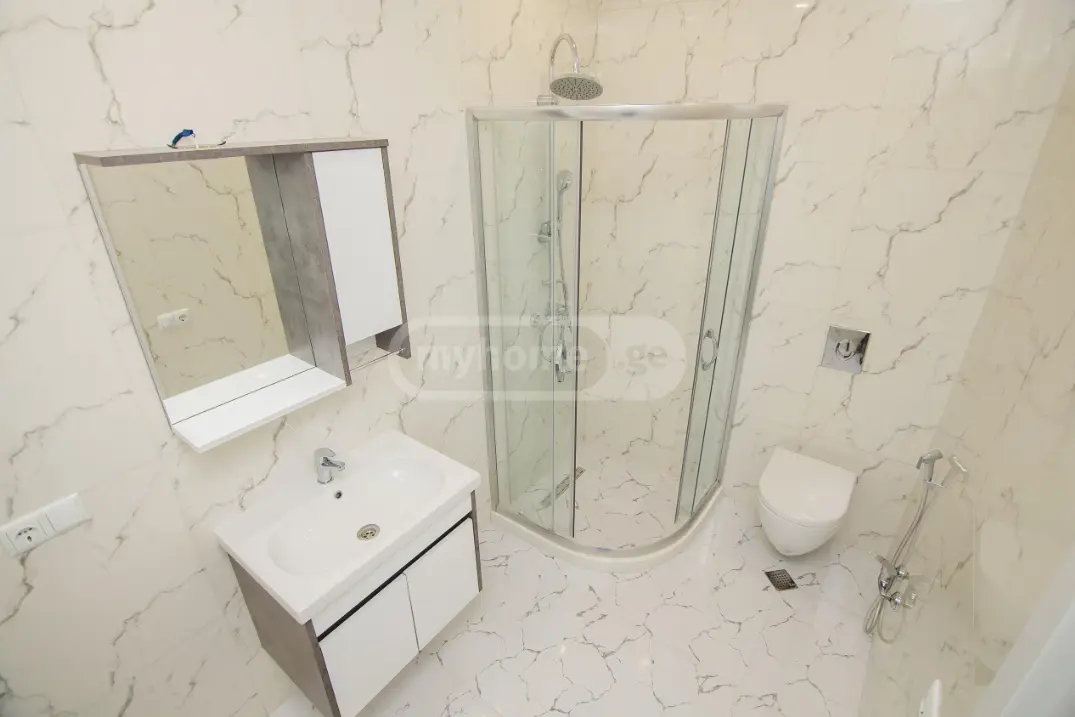 4 Room Private House For Sale view 12