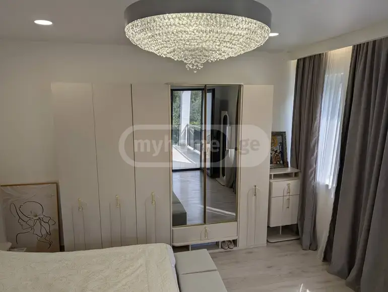 6 Room Country House For Sale view 19