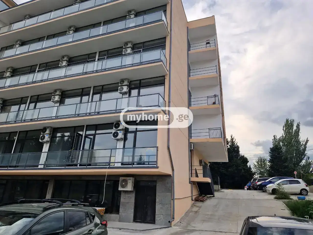 10+ Room Hotel For Rent In Didi Digomi view 3