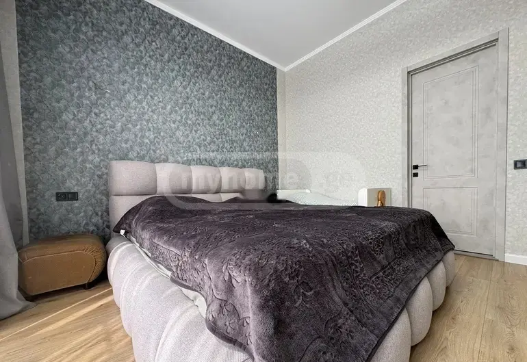 6 Room Private House For Sale view 8