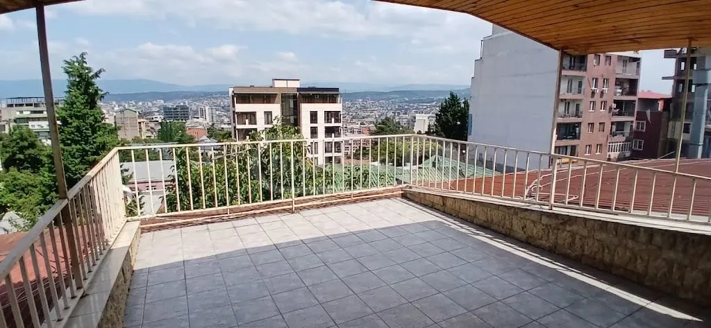 7 Room Hotel For Sale view 16