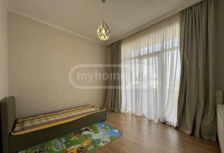 6 Room Private House For Sale view 13