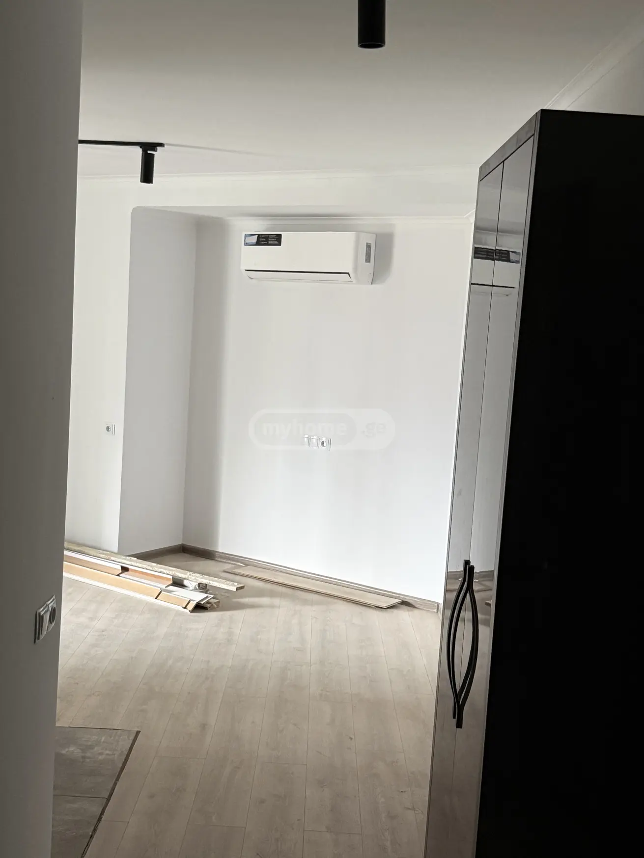 3 Room Apartment For Sale view 7