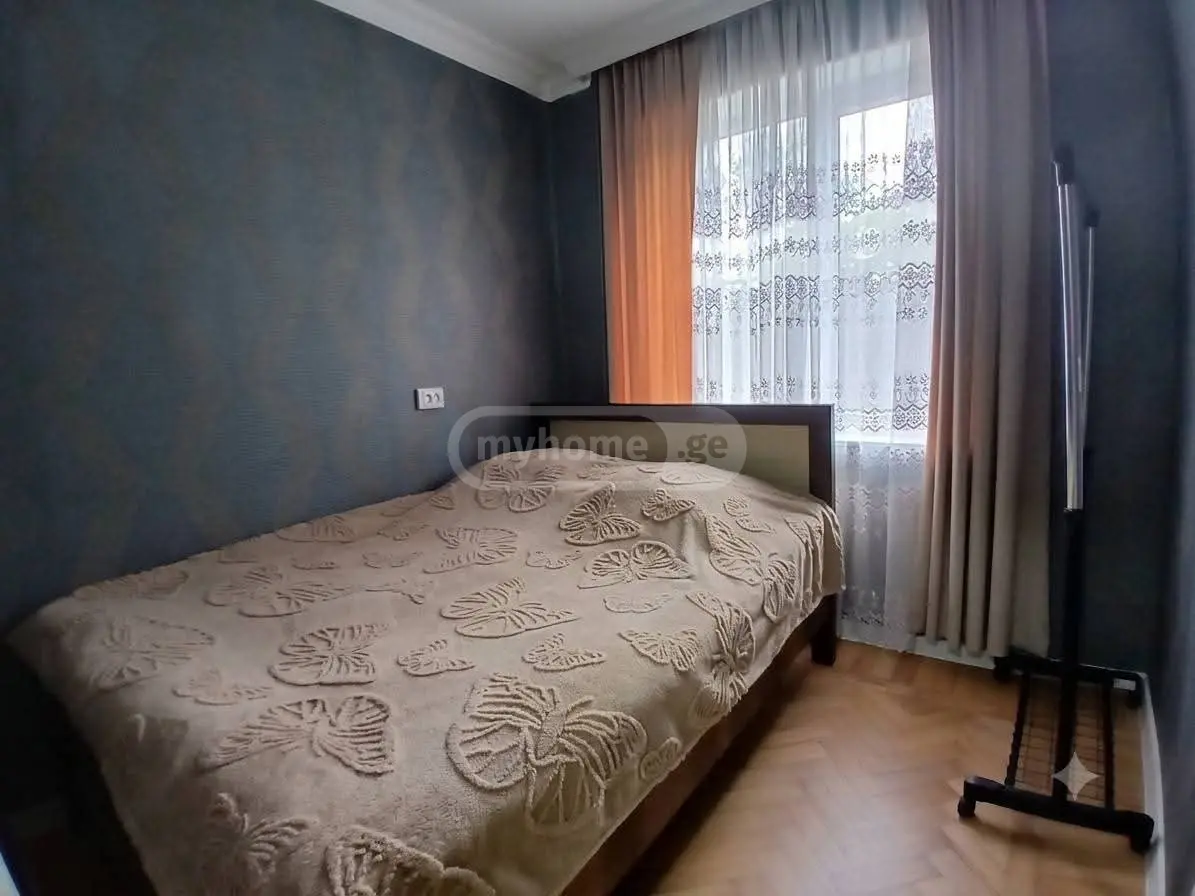 3 Room Apartment For Sale view 2