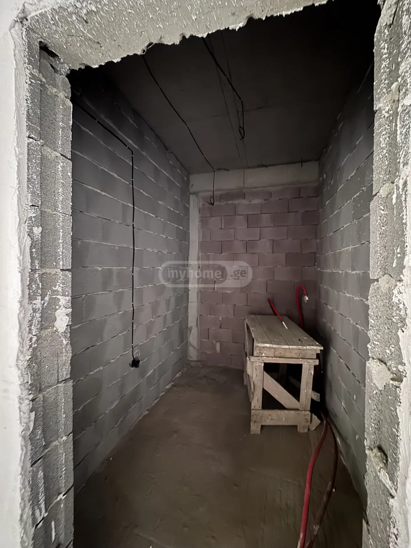 9 Room Private House For Sale view 12
