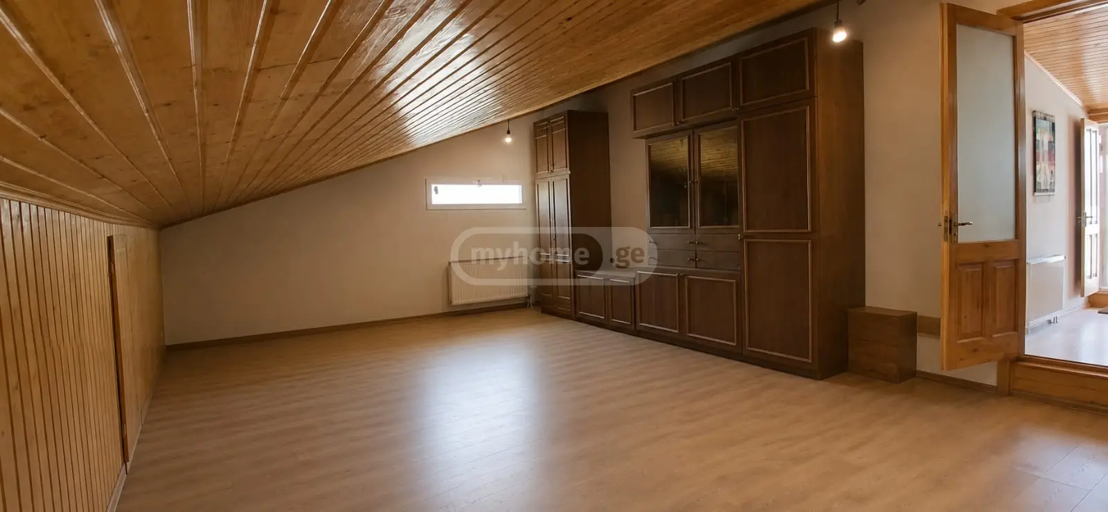 7 Room Hotel For Sale view 15