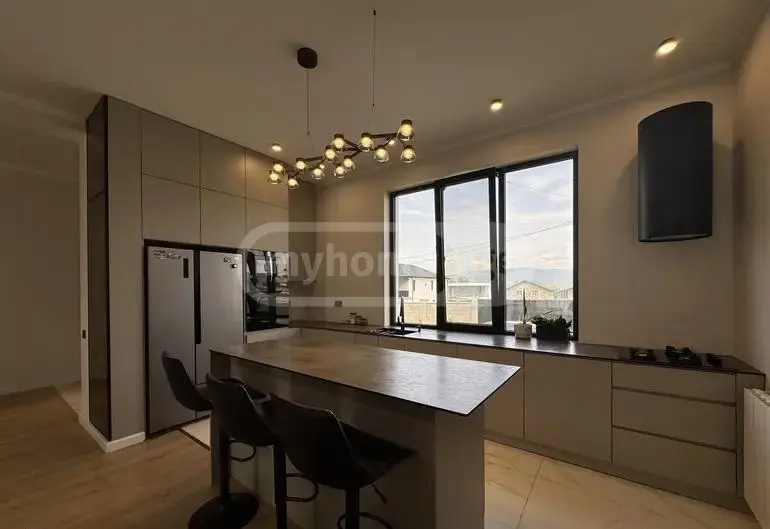 6 Room Private House For Sale view 6
