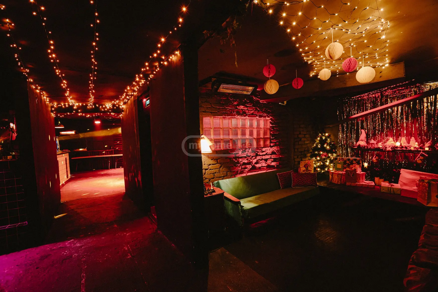 Universal Commercial Area Daily Rent In Vera view 5