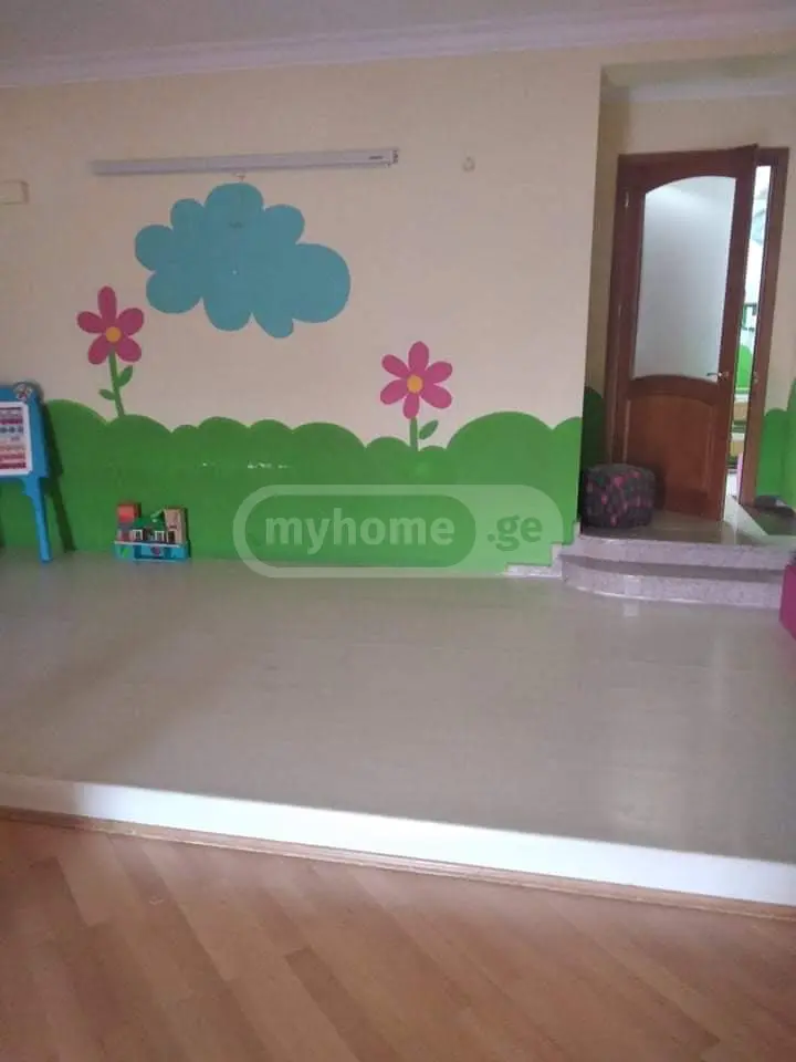10+ Room Private House For Sale In Saburtalo view 10