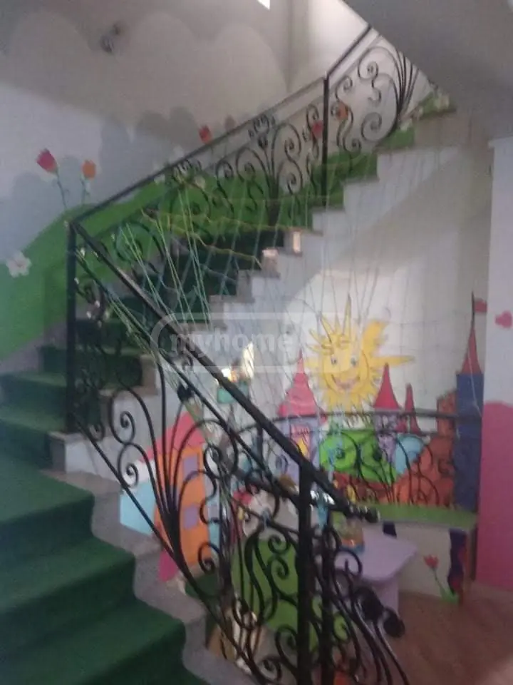 10+ Room Private House For Sale In Saburtalo view 7