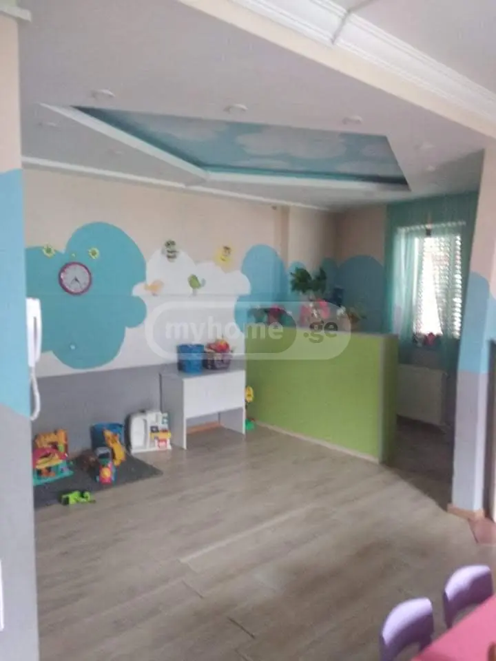 10+ Room Private House For Sale In Saburtalo view 11