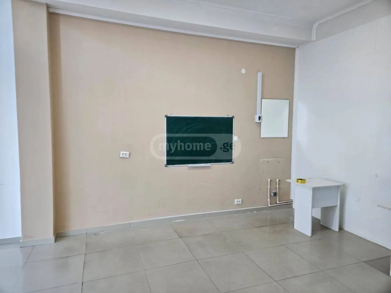 Universal Commercial Area For Rent In Makhinjauri, In Batumi view 8