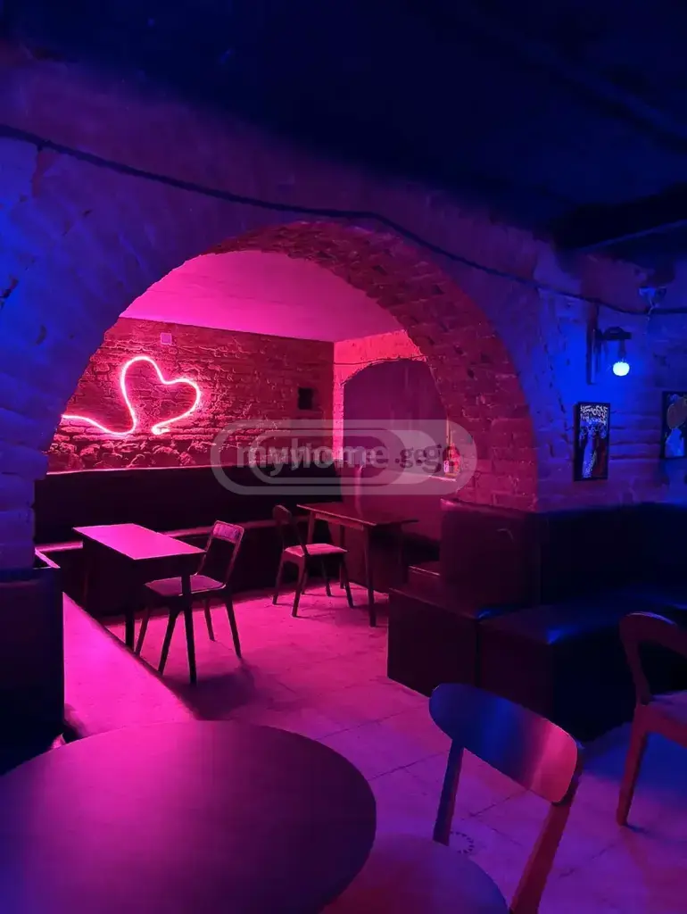 1 Room Private House Daily Rent In Vera view 2