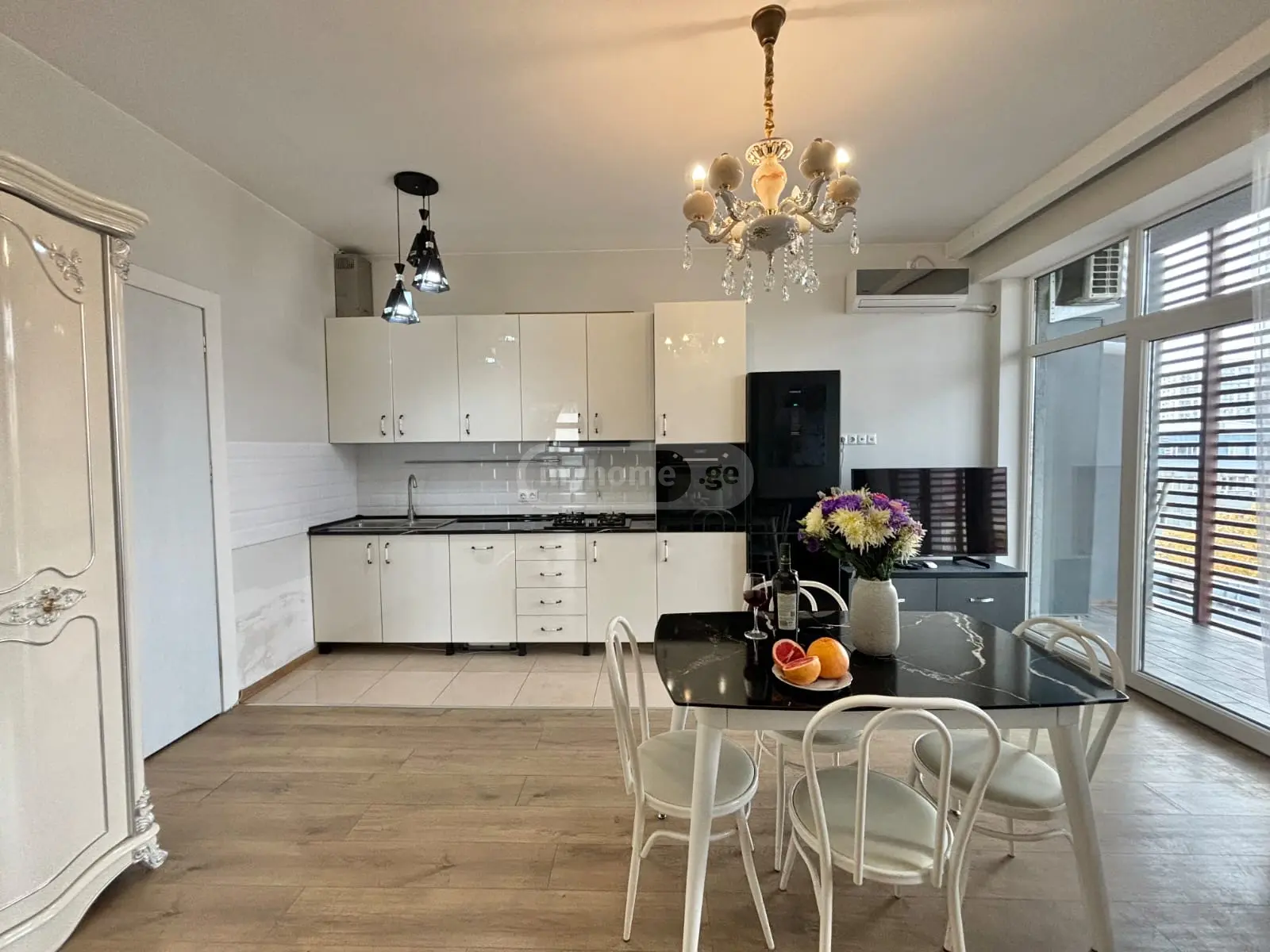 3 Room Apartment Daily Rent In Saburtalo view 7