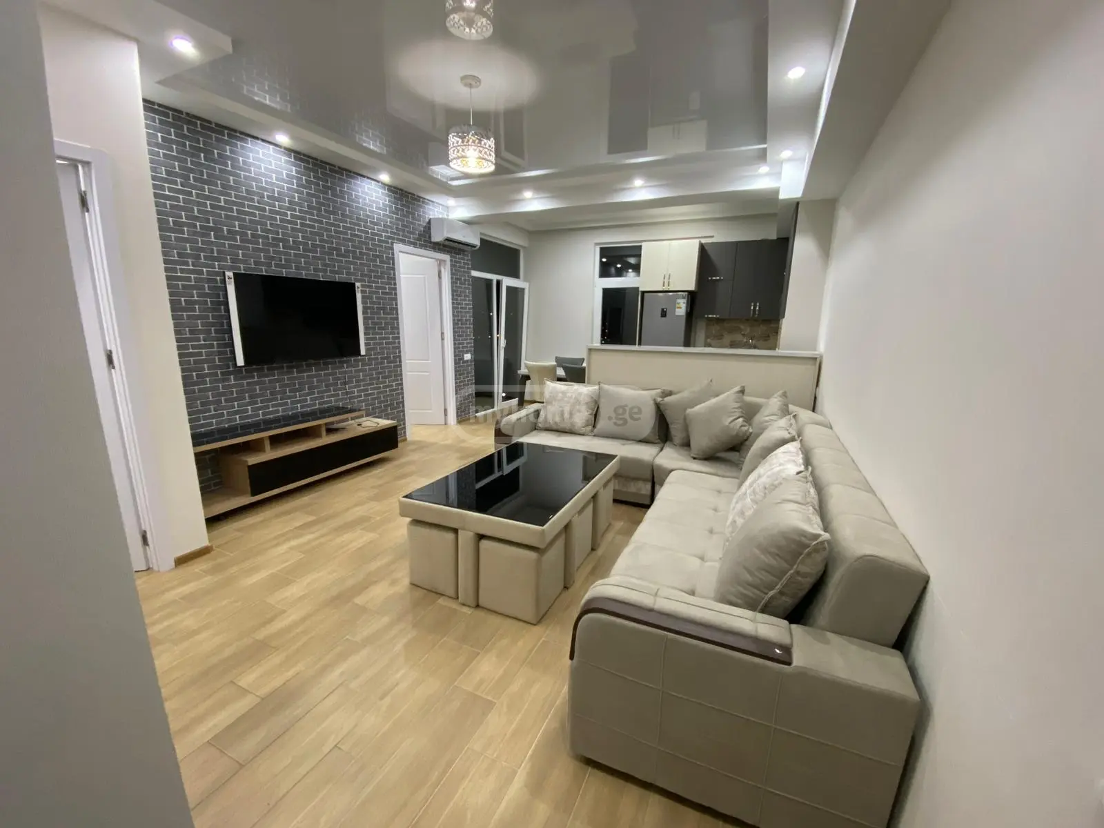 3 Room Apartment For Sale view 4