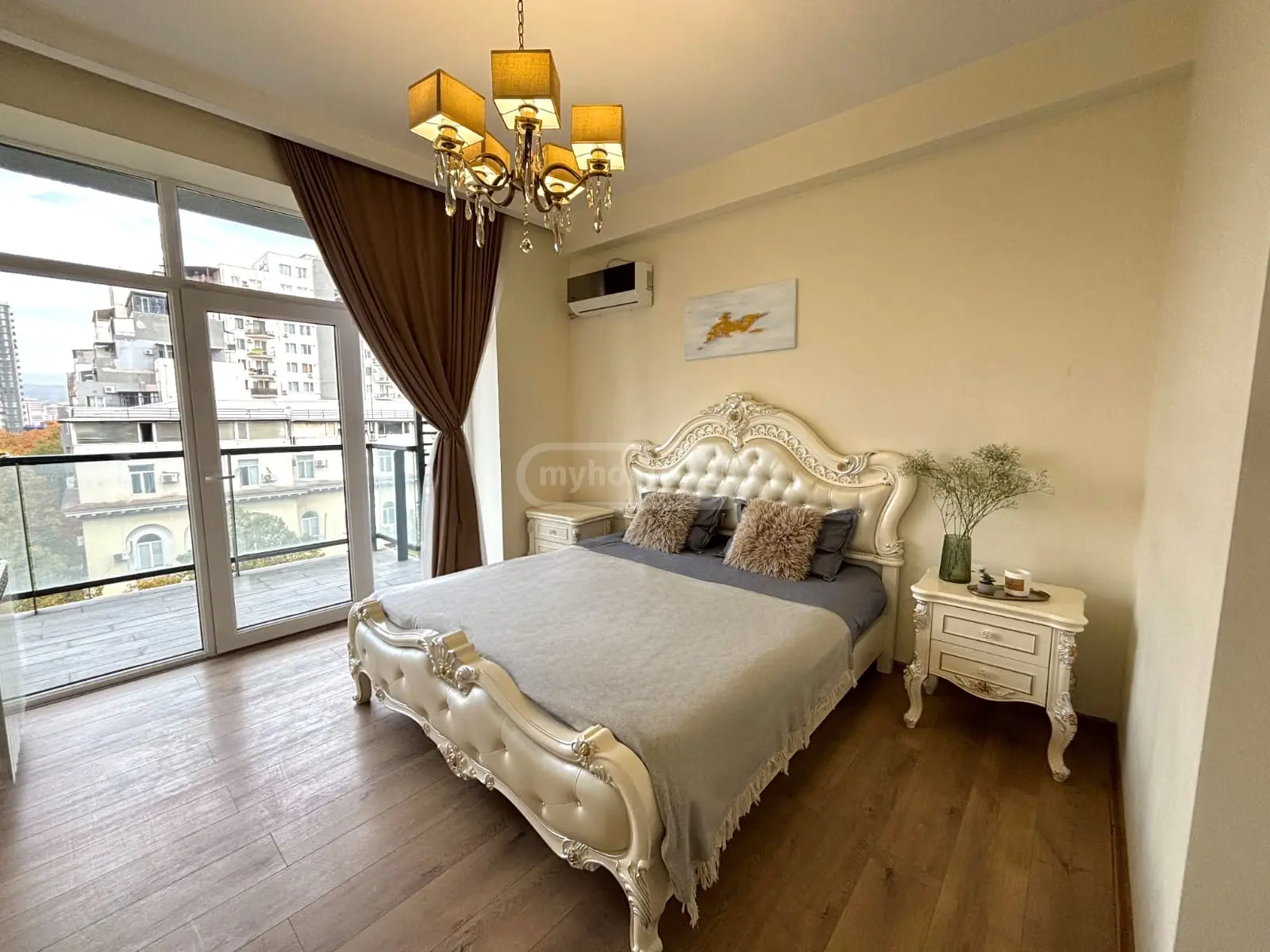 3 Room Apartment Daily Rent In Saburtalo view 11