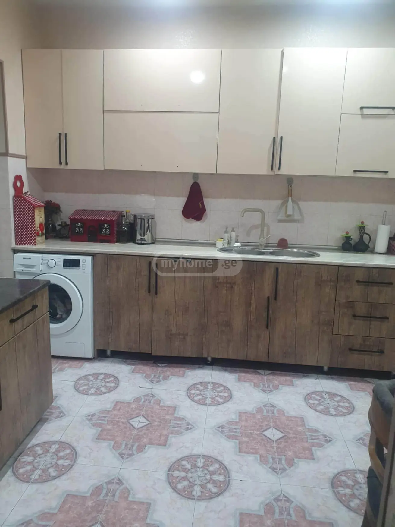 3 Room Apartment For Sale view 5