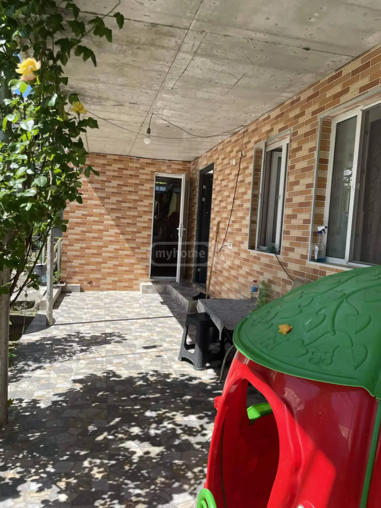 8 Room Country House For Sale view 3