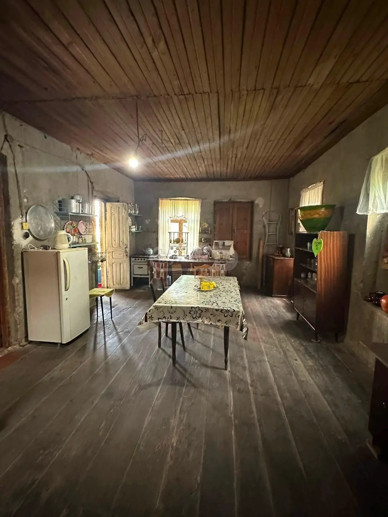 6 Room Private House For Sale view 12