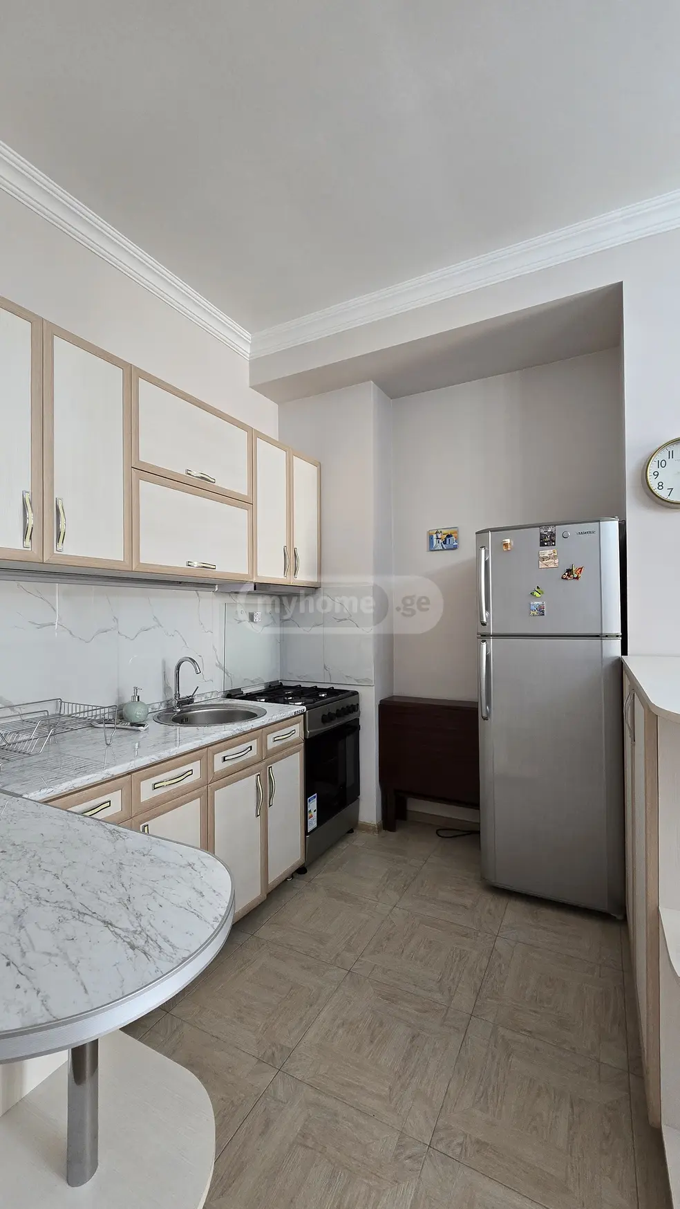 2 Room Apartment For Rent In Old Batumi District, In Batumi view 10