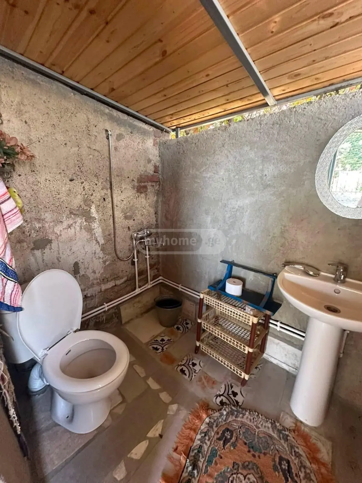 6 Room Private House For Sale view 11