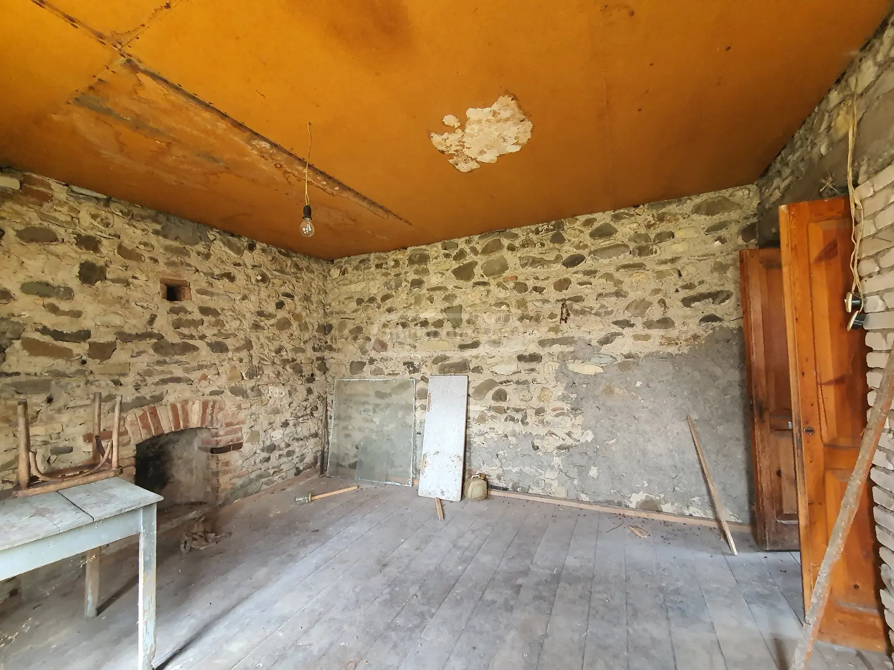 3 Room Country House For Sale view 4