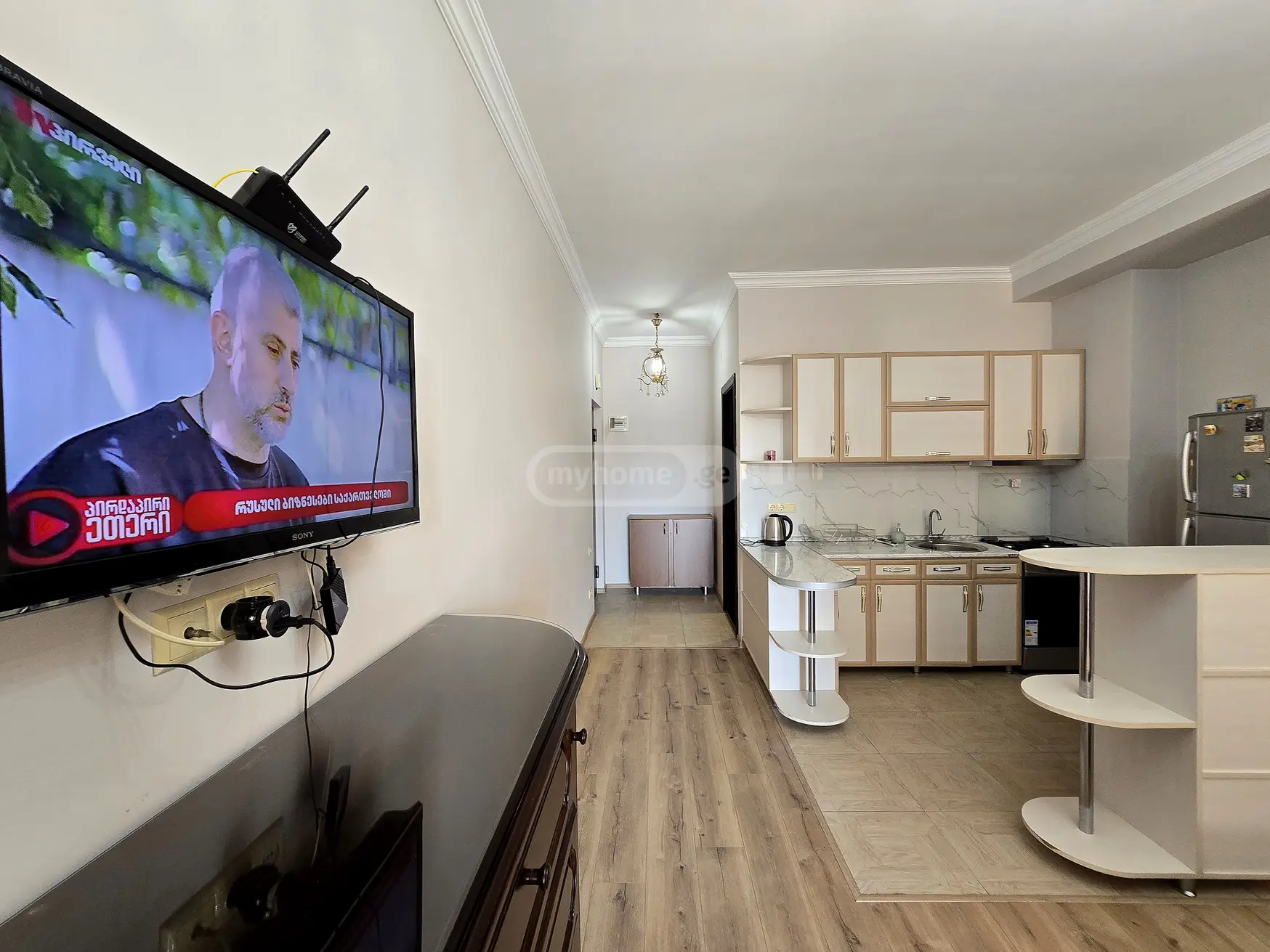 2 Room Apartment For Rent In Old Batumi District, In Batumi view 3