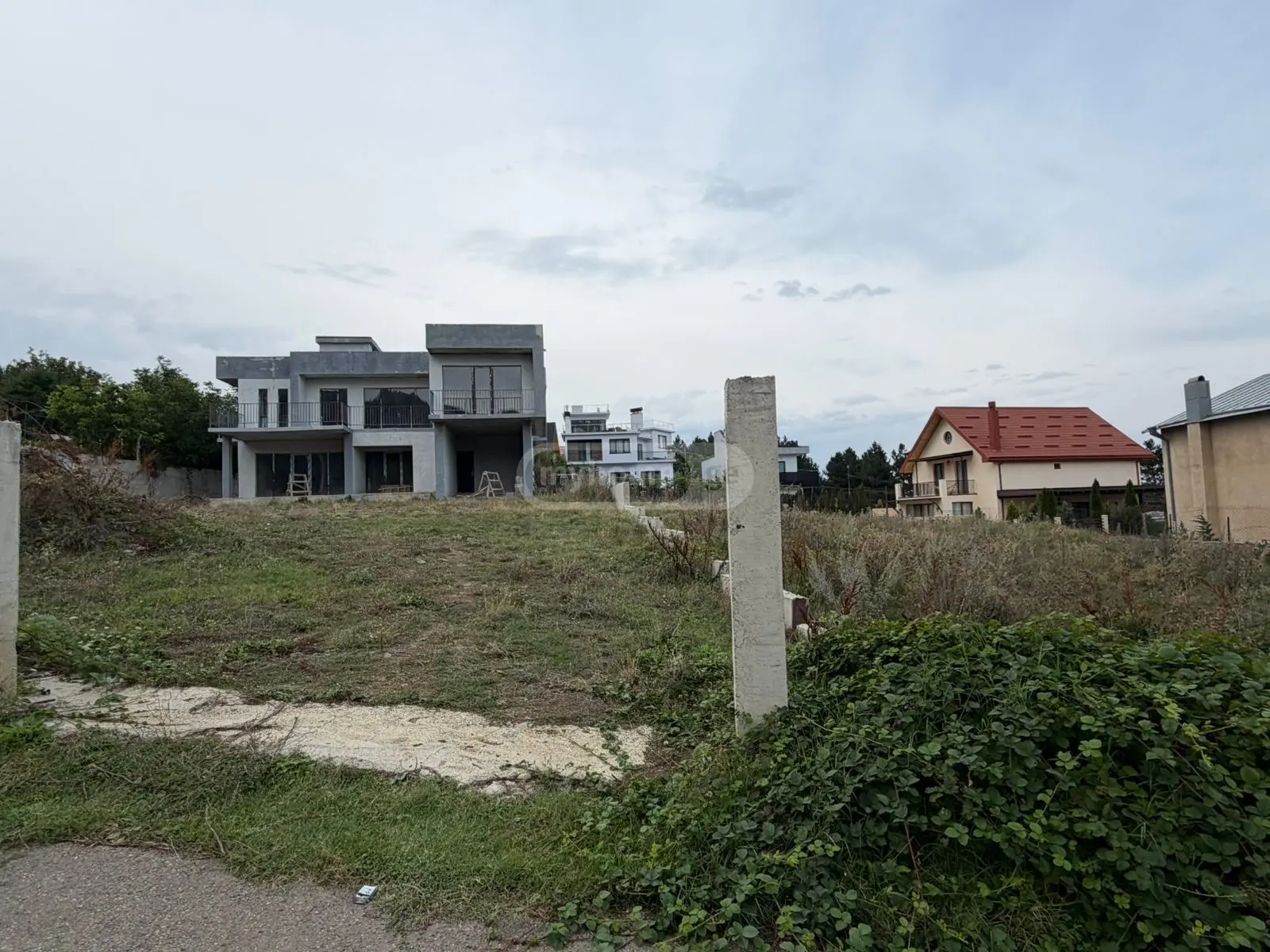 7 Room Private House For Sale view 11