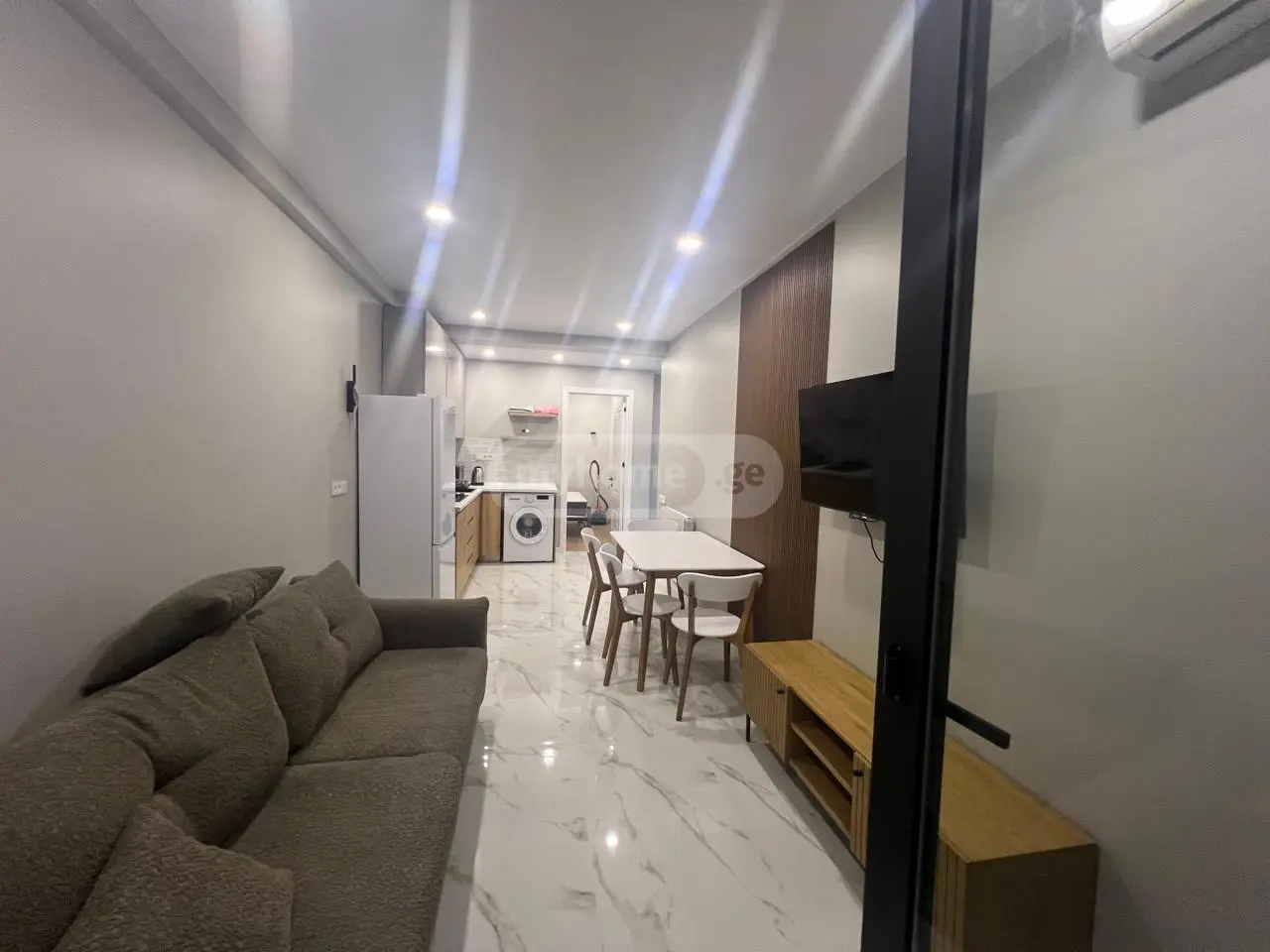 2 Room Apartment Daily Rent In Batumi view 9