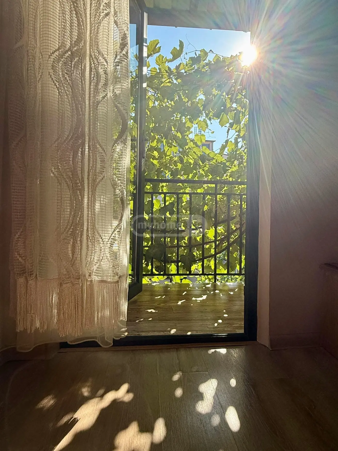 3 Room Apartment Daily Rent In Old Batumi District, In Batumi view 9