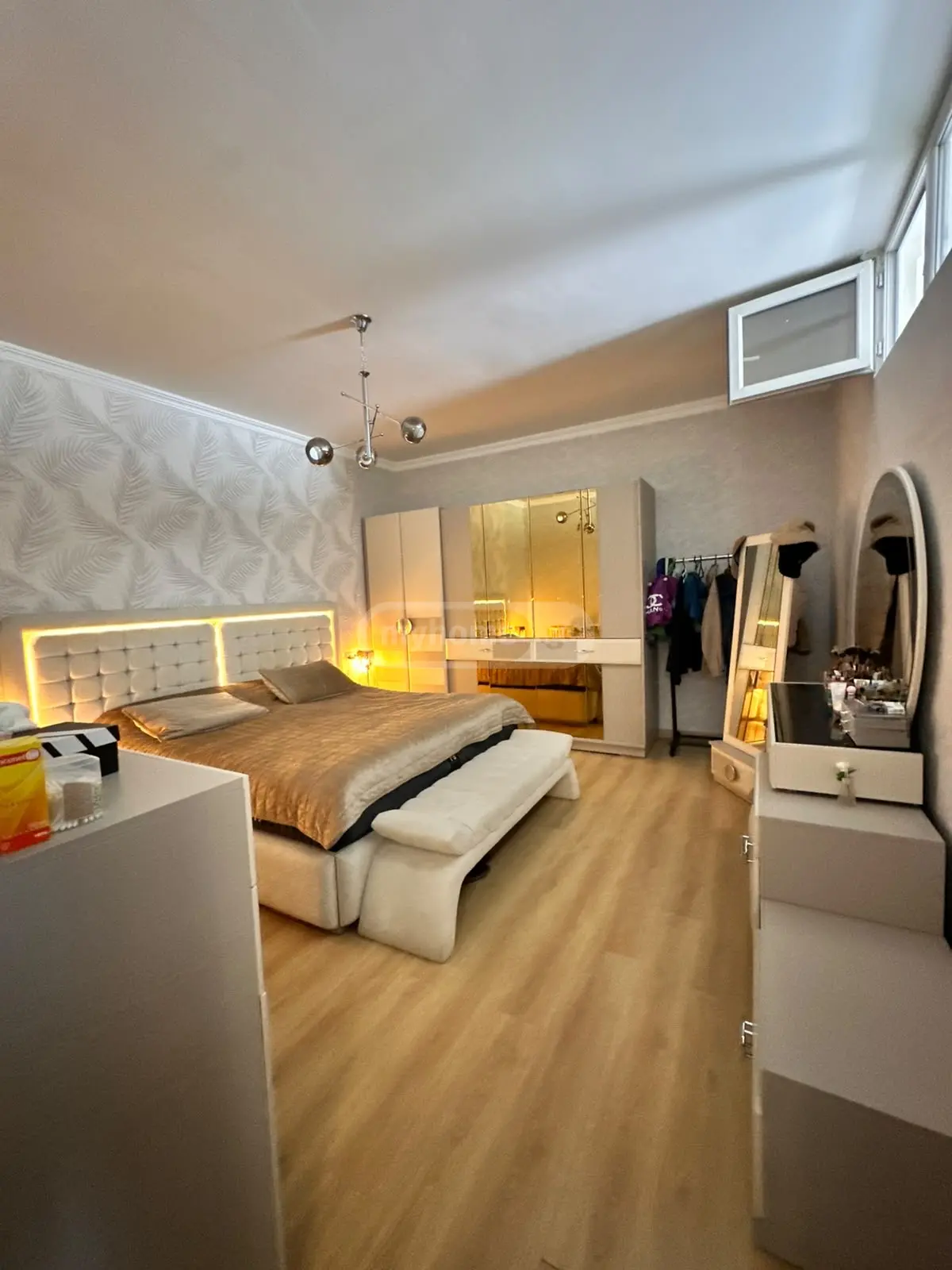 5 Room Apartment For Sale view 8
