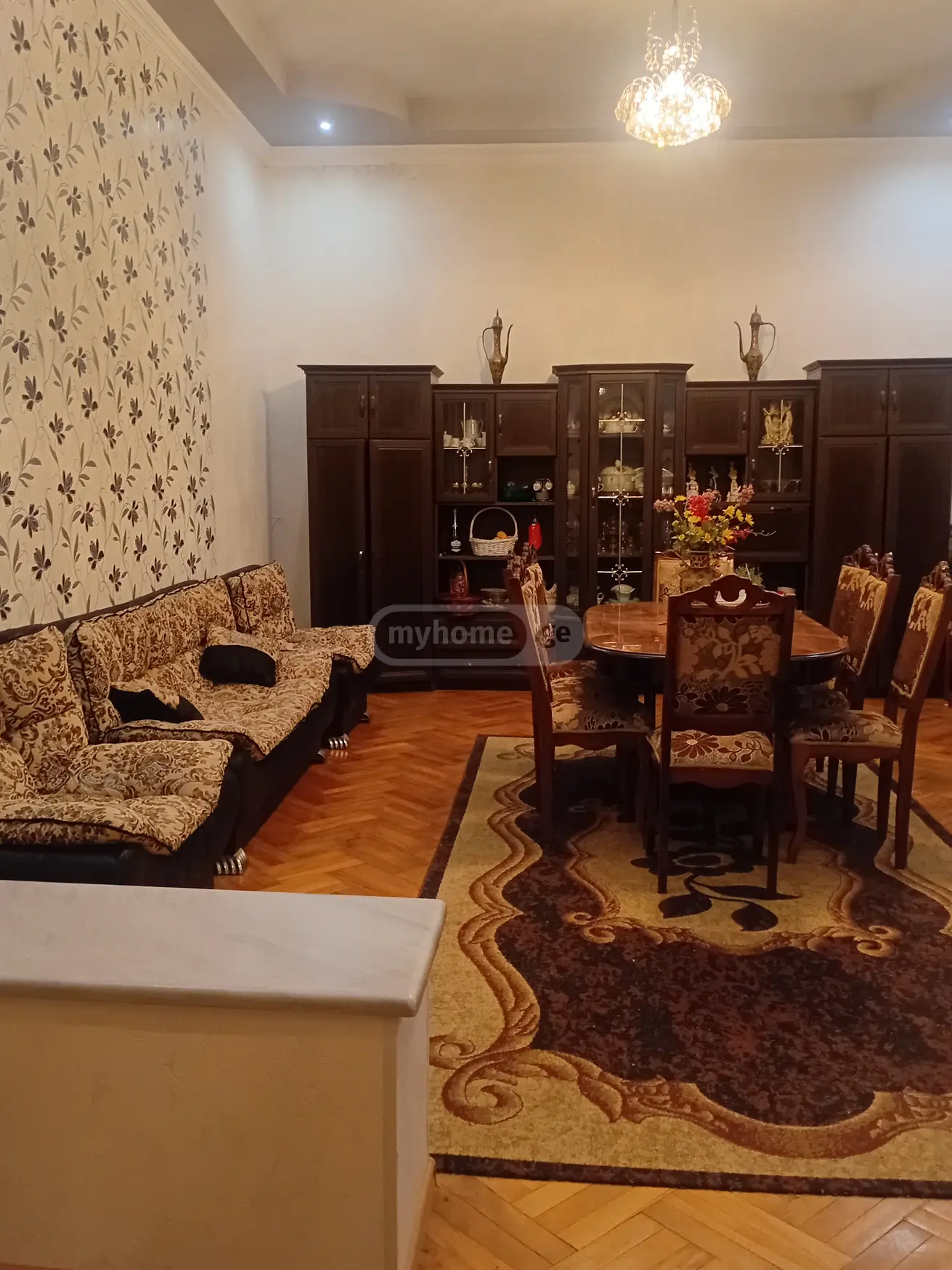 7 Room Private House For Sale view 4