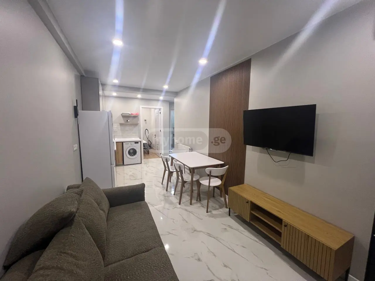 2 Room Apartment Daily Rent In Batumi view 10