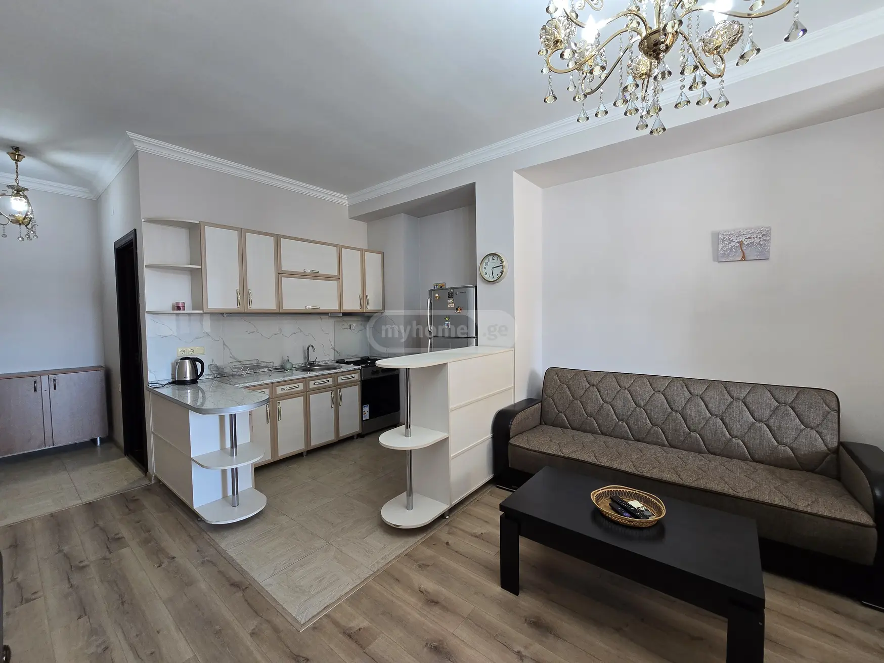 2 Room Apartment For Rent In Old Batumi District, In Batumi view 1