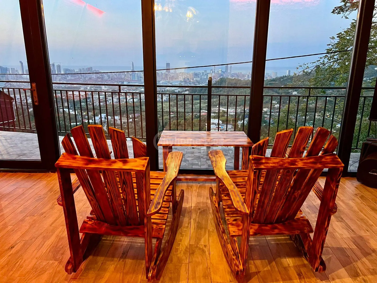 2 Room Private House For Sale view 8