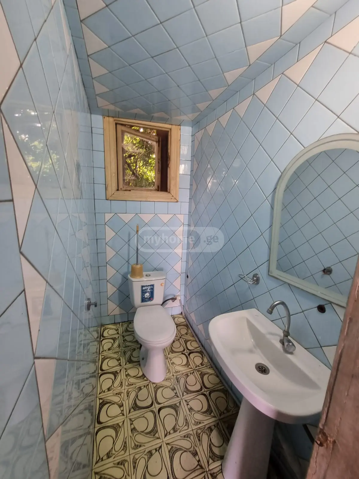 4 Room Private House For Rent In Foti view 11