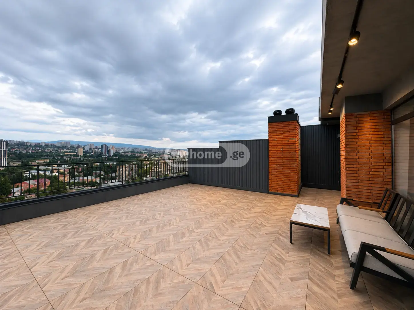 4 Room Apartment For Rent In Isani view 9