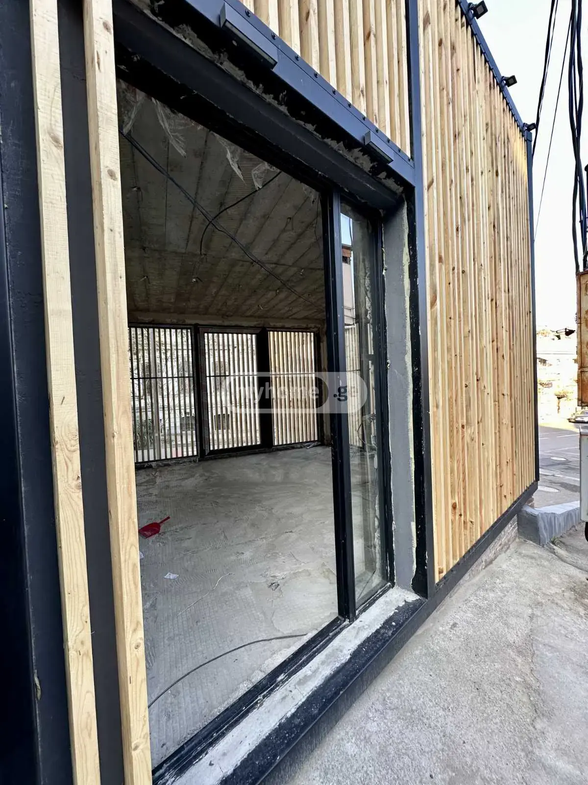 Universal Commercial Area For Rent In Sololaki view 12