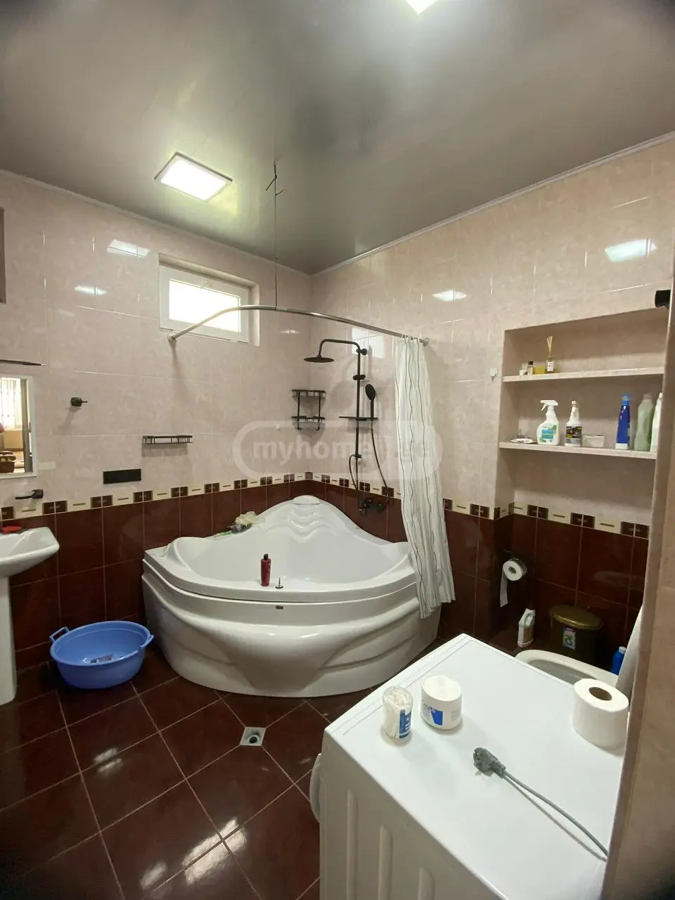 6 Room Private House For Rent In Gori view 10