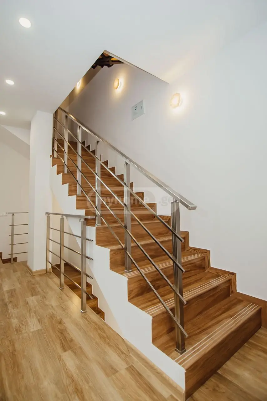 3 Room Private House For Sale view 15