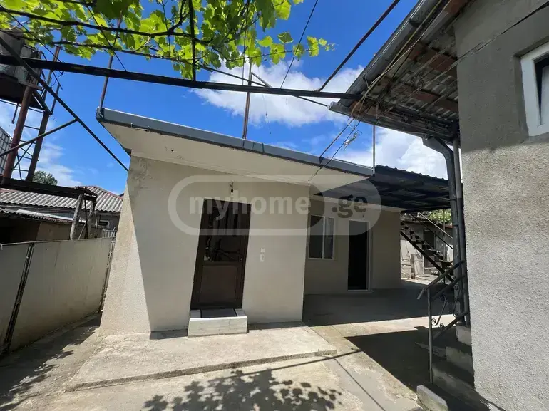 10+ Room Private House For Sale In Tskaltubo view 13