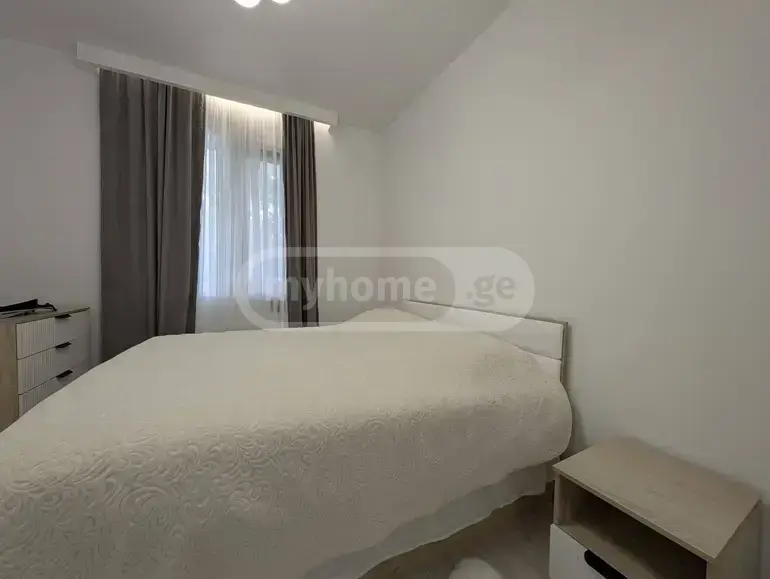 6 Room Country House For Sale view 22