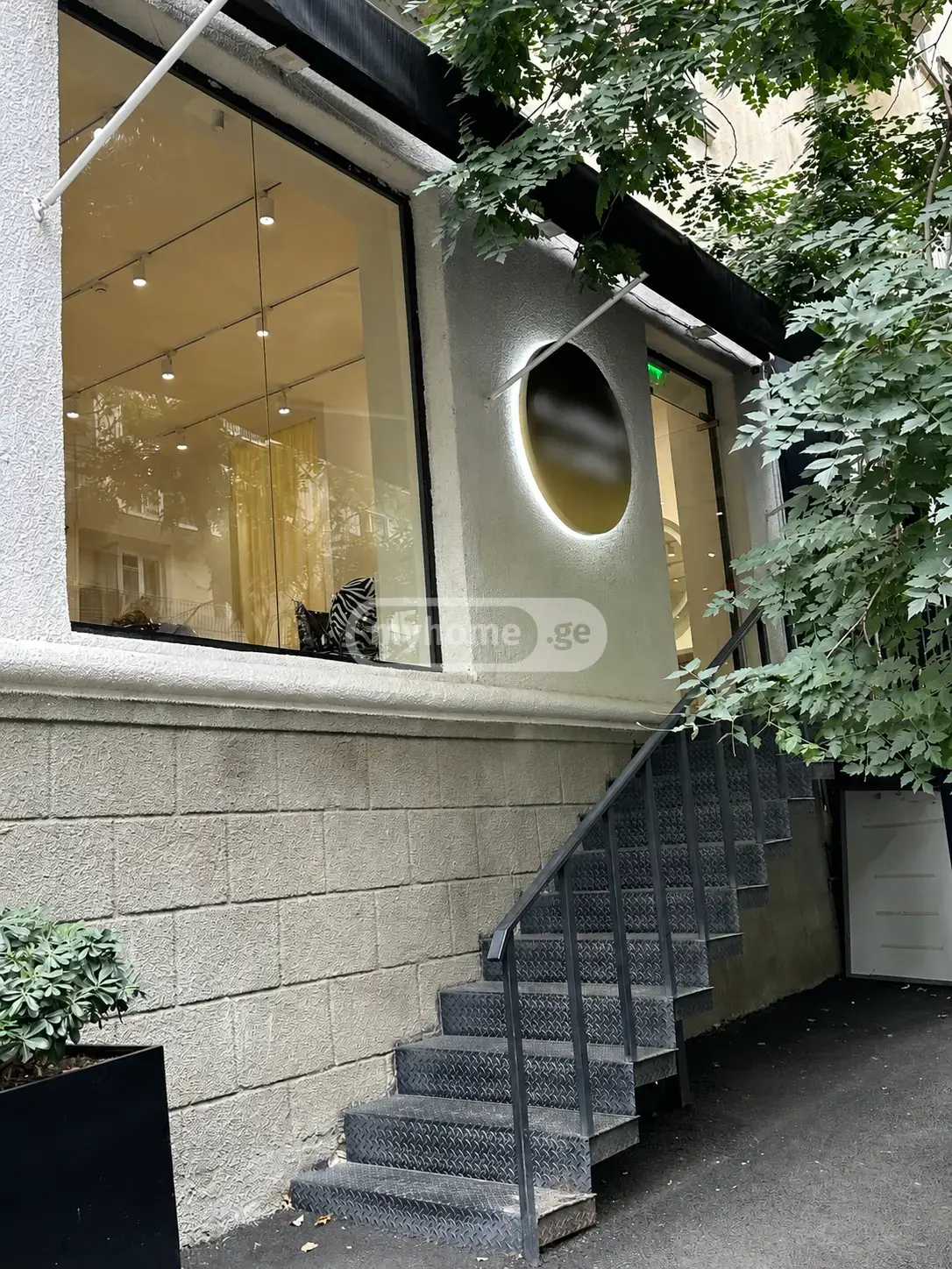 Universal Commercial Area Daily Rent In Vake view 4