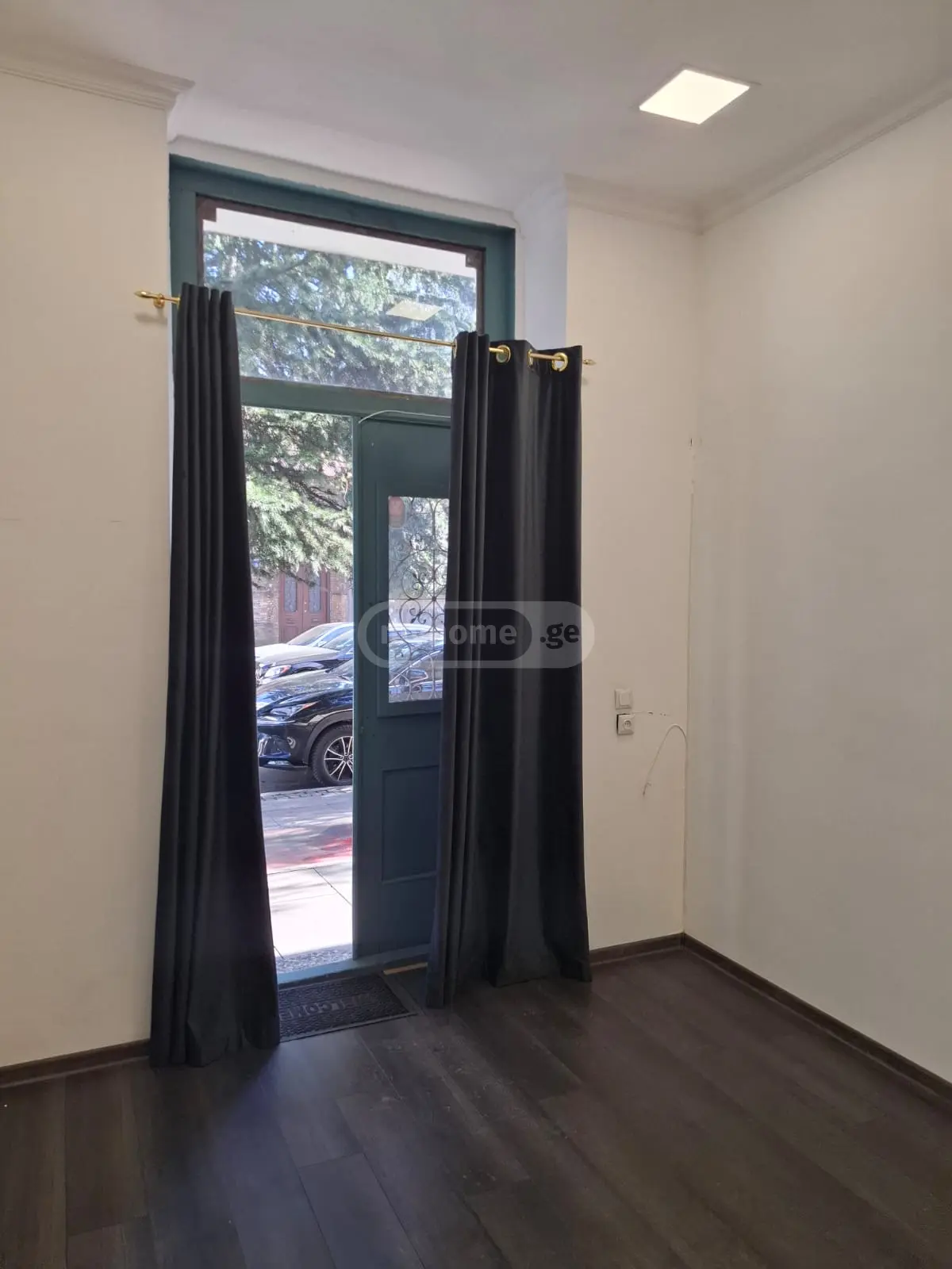 Office Commercial Area For Rent In Old Batumi District, In Batumi view 4