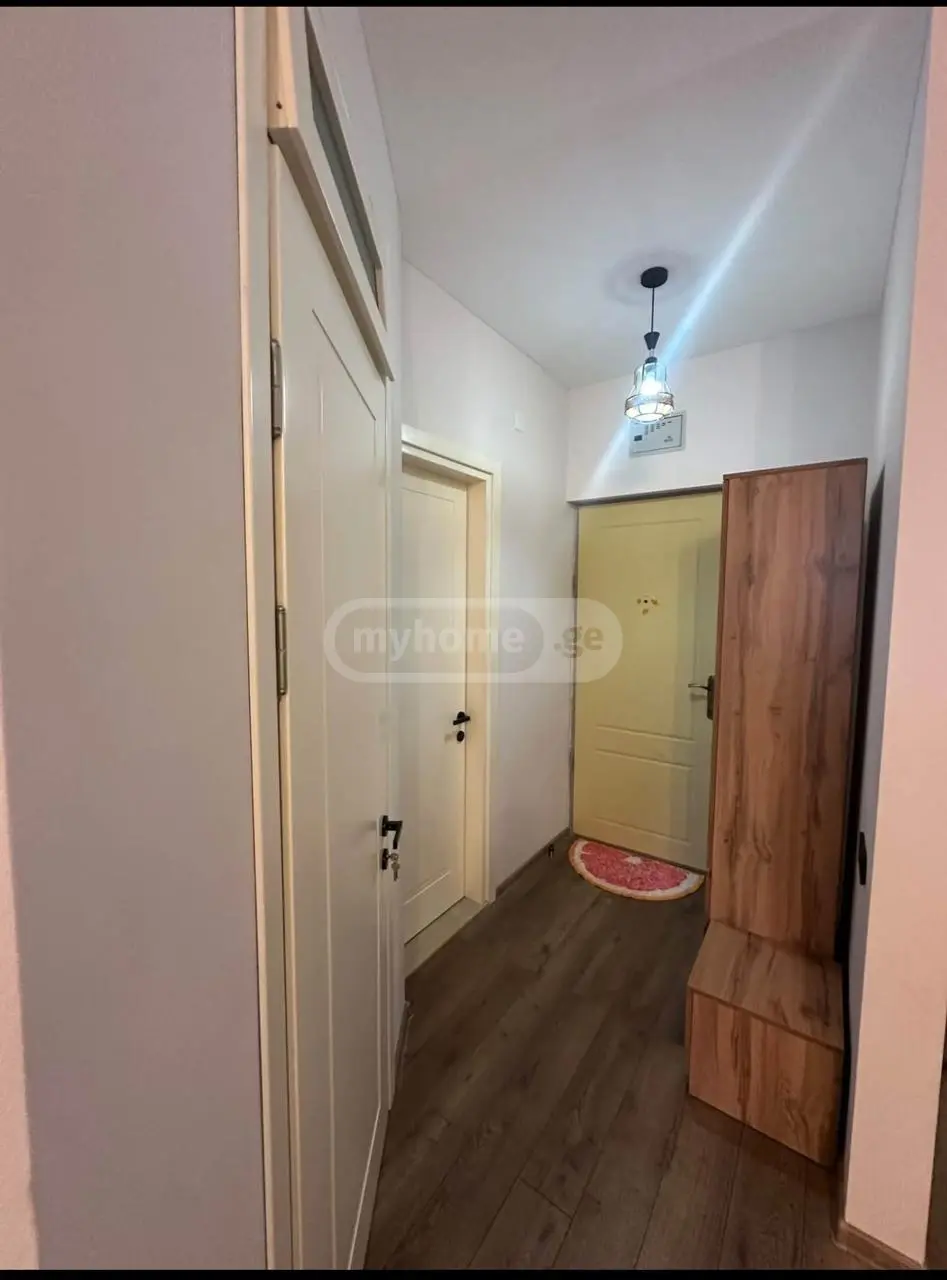 3 Room Apartment For Rent In Batumi view 6